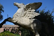  Giardino di Villa d'Este. Fontana di Pegaso /PhotoSilvana Matozza, Guido Bonacci