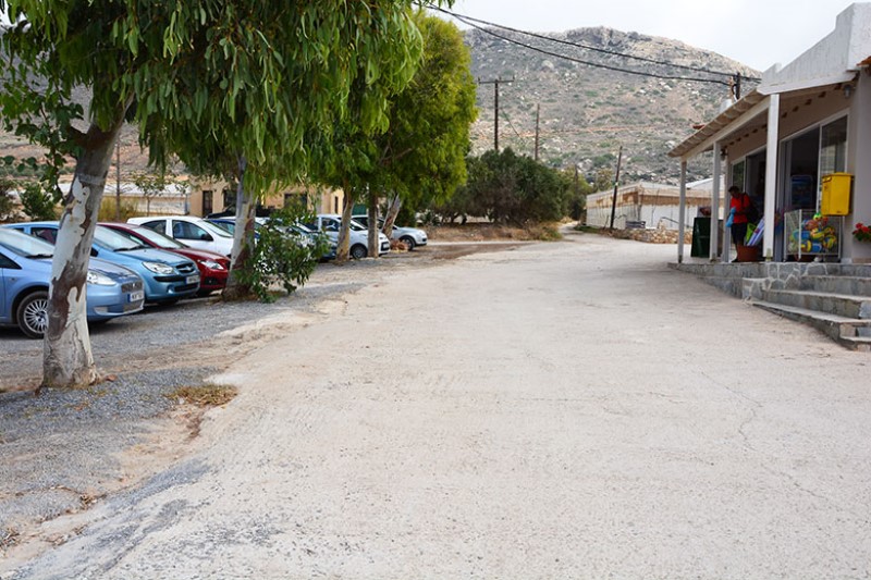 Minimarket. Falassarna. Crete Islad. Grecia. PhotoSilvana Matozza, Guido Bonacci