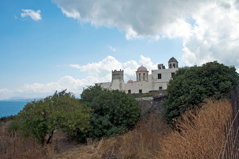 Il monastero-Fortezza vivino Kolymbari. / Photo Impressioni Jazz