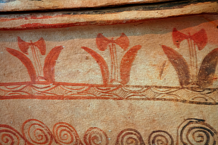 ../Images/Ornamenti_floreali. Minoan_clay_sarcophagus.Creta.Grecia.jpg